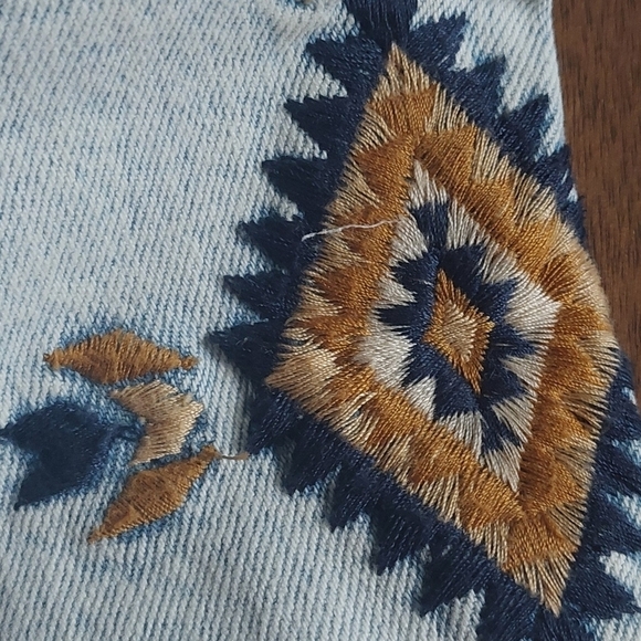 NEW Driftwood Gizelle Geometric Embroidered Straight Jeans Ladies Size 26 - Picture 11 of 12